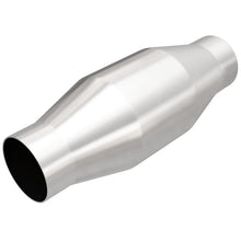 Load image into Gallery viewer, MagnaFlow Universal Catalytic Converter 2.25inch Long Body Spun