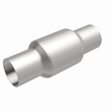 Load image into Gallery viewer, MagnaFlow Universal Catalytic Converter 2.25inch Preconv.