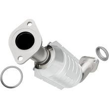 Load image into Gallery viewer, MagnaFlow Direct Fit Catalytic Converter 05-07 Cadillac CTS 3.6L P/S