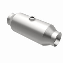 Load image into Gallery viewer, MagnaFlow California Grade Universal Converter 11-15 Mercedes-Benz G550 V8 5.5L