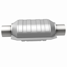 Load image into Gallery viewer, MagnaFlow Universal Catalytic Converter 3 W/Dual O2 Boss