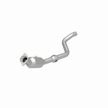 Load image into Gallery viewer, MagnaFlow DF Cat Conv 05-09 Chrysler 300/Dodge 06-09 Charger/05-07 Magnum 5.7L D/S *NOT CALIFORNIA*
