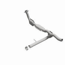Load image into Gallery viewer, MagnaFlow Direct Fit Catalytic Converter 2005 Ford F150 V8