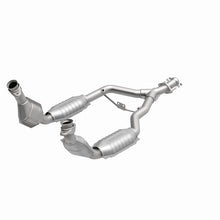 Load image into Gallery viewer, MagnaFlow Direct Fit Catalytic Converter 96-98 Ford Mustang 3.8L