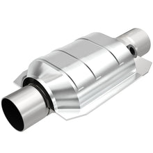 Load image into Gallery viewer, MagnaFlow Universal Catalytic Converter 2.5 W/Single O2 Boss