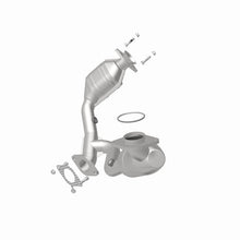 Load image into Gallery viewer, MagnaFlow Direct Fit Catalytic Converter 00-03 Ford Taurus 3.0L