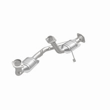 Load image into Gallery viewer, MagnaFlow Direct Fit Catalytic Converter 96-99 Ford Taurus3.0L 50S
