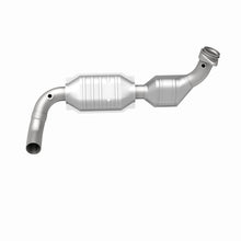 Load image into Gallery viewer, MagnaFlow Direct Fit Catalytic Converter 01 Ford Trucks 5.4L