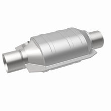 Load image into Gallery viewer, MagnaFlow Universal Catalytic Converter 2 W/Single O2 Boss