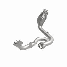 Load image into Gallery viewer, MagnaFlow Direct Fit Catalytic Converter 04-05 Taurus/Sable 3.0L