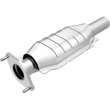 Load image into Gallery viewer, MagnaFlow Direct Fit Catalytic Converter 08-09 Ford Taurus 3.5L