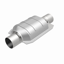 Load image into Gallery viewer, MagnaFlow Universal Catalytic Converter 2 W/Single O2 Boss