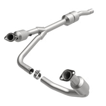 Load image into Gallery viewer, MagnaFlow Direct Fit Catalytic Converter 02-03 Ram 1500 4.7L