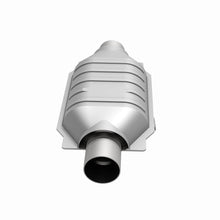 Load image into Gallery viewer, MagnaFlow Universal Catalytic Converter 3 W/Air