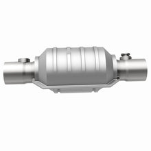 Load image into Gallery viewer, MagnaFlow Universal Catalytic Converter 2 Dual O2 Boss