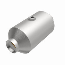 Load image into Gallery viewer, MagnaFlow Universal Catalytic Converter 2.50 Mid O2 CA