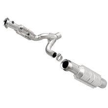 Load image into Gallery viewer, MagnaFlow Direct Fit Catalytic Converter 09-13 Dodge Ram 1500 Pickup 4.7L