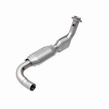 Load image into Gallery viewer, MagnaFlow Direct Fit Catalytic Converter 97 Ford F-150 5.4L (California)
