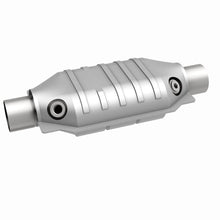 Load image into Gallery viewer, MagnaFlow Universal Catalytic Converter 2 Dual O2 Boss