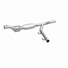 Load image into Gallery viewer, MagnaFlow Direct Fit Catalytic Converter 97-98 Ford Trucks 4.6L