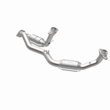 Load image into Gallery viewer, MagnaFlow Direct Fit Catalytic Converter 96-99 Ford Taurus3.0L 50S