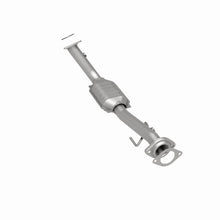 Load image into Gallery viewer, MagnaFlow Direct Fit Catalytic Converter 03-06 Silverado SS Passenger Side OEM