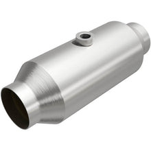 Load image into Gallery viewer, MagnaFlow California Grade Universal Converter 11-15 Mercedes-Benz G550 V8 5.5L