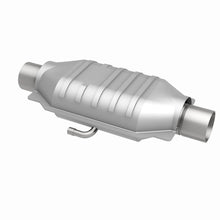 Load image into Gallery viewer, MagnaFlow Universal Catalytic Converter 3 W/Air