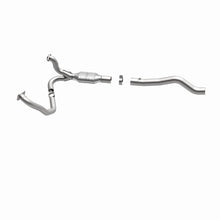 Load image into Gallery viewer, MagnaFlow Direct Fit Catalytic Converter 2003 Ram 1500 5.7 2WD