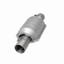 Load image into Gallery viewer, MagnaFlow Universal Catalytic Converter 2 Dual O2 Boss