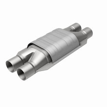 Load image into Gallery viewer, MagnaFlow Universal Catalytic Converter 2/2 D/D