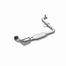 Load image into Gallery viewer, MagnaFlow Direct Fit Catalytic Converter 01 Ford Lightning 5.4L