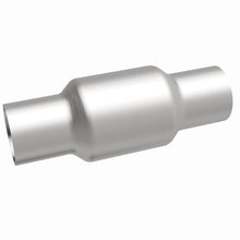 Load image into Gallery viewer, MagnaFlow Universal Catalytic Converter 2inch Preconv.