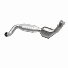 Load image into Gallery viewer, MagnaFlow Direct Fit Catalytic Converter 01-02 Ford F-150 5.4L
