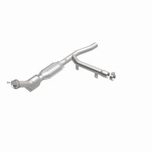 Load image into Gallery viewer, MagnaFlow Direct Fit Catalytic Converter 97-98 Ford Trucks 4.2L