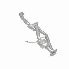 Load image into Gallery viewer, MagnaFlow Direct Fit Catalytic Converter 96-99 Taurus Code U AXOD 49