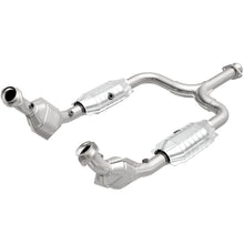 Load image into Gallery viewer, MagnaFlow Direct Fit Catalytic Converter 99-01 Ford Mustang 3.8L