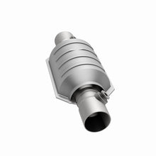 Load image into Gallery viewer, MagnaFlow Universal Catalytic Converter 2 Dual O2 Boss