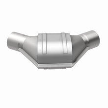 Load image into Gallery viewer, MagnaFlow Universal Catalytic Converter 2.50 Angled In / Out OEM