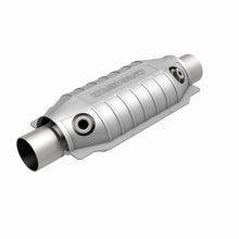 Load image into Gallery viewer, MagnaFlow Universal Catalytic Converter 3 Dual O2 Boss