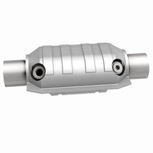 Load image into Gallery viewer, MagnaFlow Universal Catalytic Converter 2.5 W/Dual O2 Boss