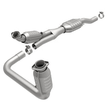Load image into Gallery viewer, MagnaFlow Direct Fit Catalytic Converter 02 Dodge Ram 5.9L