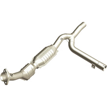 Load image into Gallery viewer, MagnaFlow Direct Fit Catalytic Converter 01-03 Ford F150 5.4L Passenger Side