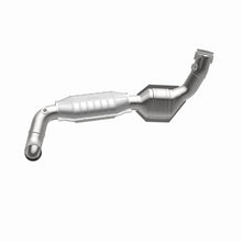 Load image into Gallery viewer, MagnaFlow Direct Fit Catalytic Converter 01-02 Ford F-150 5.4L