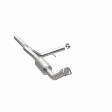 Load image into Gallery viewer, MagnaFlow DF Cat. Conv 07-08 Ford F-150 Pickup 5.4L P/S / 12/06-08 Lincoln Truck Mark LT 5.4L P/S