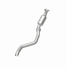 Load image into Gallery viewer, MagnaFlow DF Cat Conv 05-09 Chrysler 300/Dodge 06-09 Charger/05-07 Magnum 5.7L P/S *NOT CALIFORNIA*