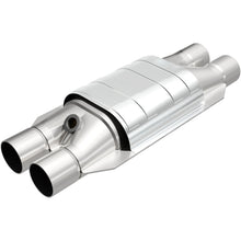 Load image into Gallery viewer, MagnaFlow Universal Catalytic Converter 2 D/D W/O2 Boss