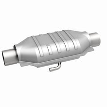 Load image into Gallery viewer, MagnaFlow Universal Catalytic Converter 3 W/Air
