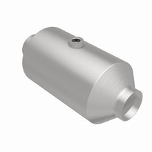 Load image into Gallery viewer, MagnaFlow Universal Catalytic Converter 2.50 Mid O2 CA