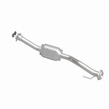 Load image into Gallery viewer, MagnaFlow DF Conv 02-05 Chevy Trail Blazer/GMC Envoy V6 4.2L 113in Wheelbase/02-04 Olds Bravada V6
